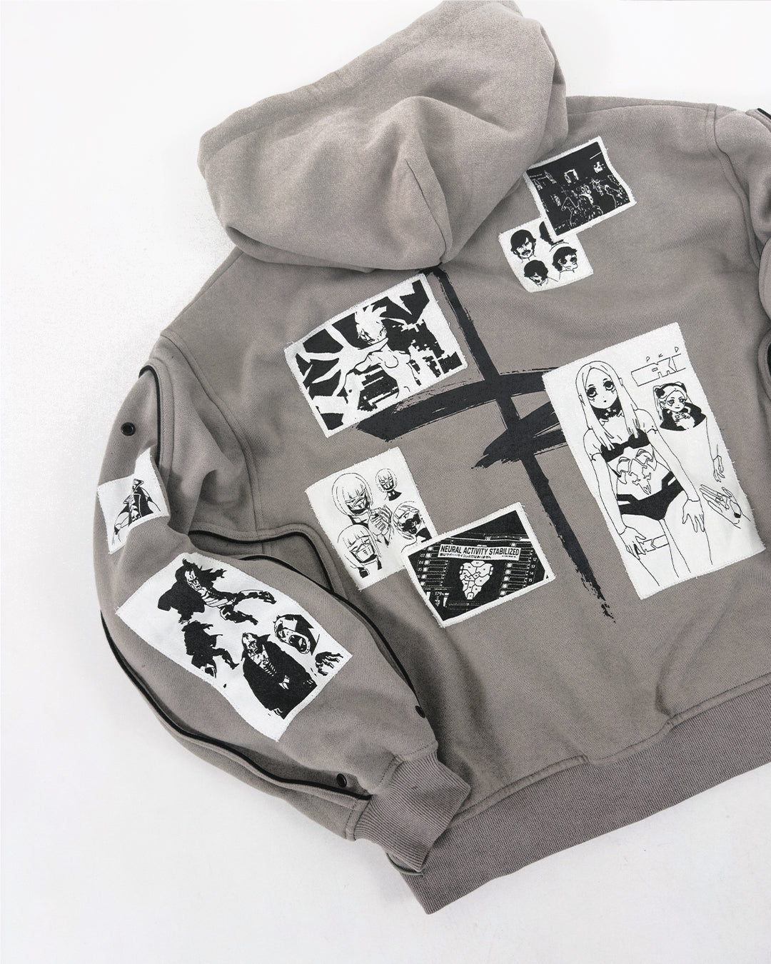 EDGERUNNERS HOODIE (SAND)